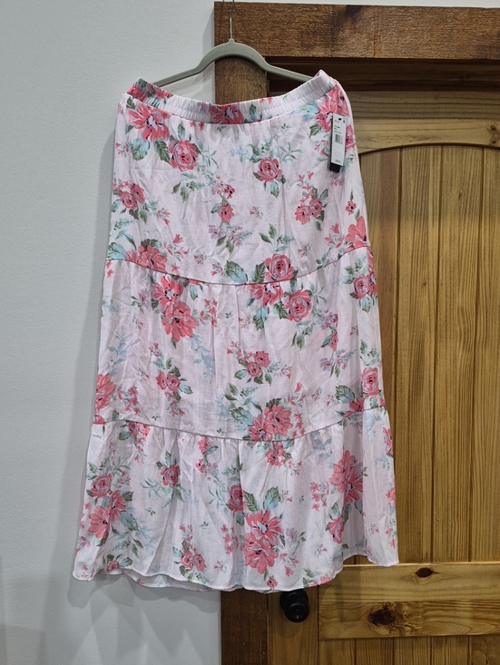 AGB Dresses & Skirts - NWT Women's AGB Tiered Maxi Skirt Size Large Coquette Girl